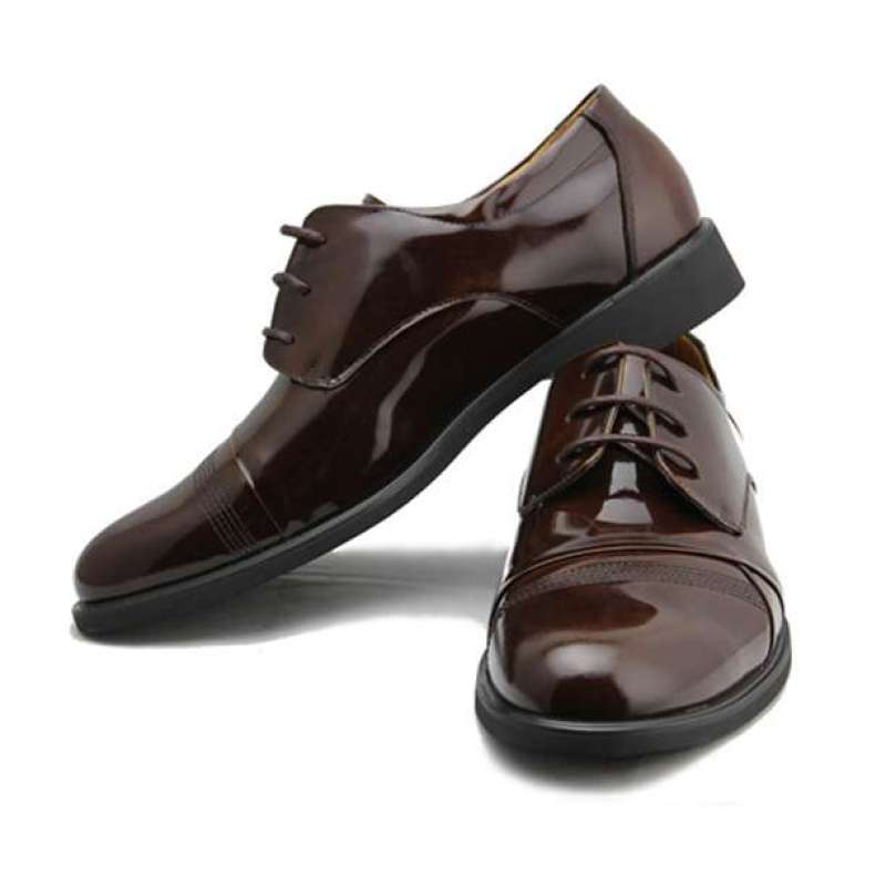 Men's leather shoes